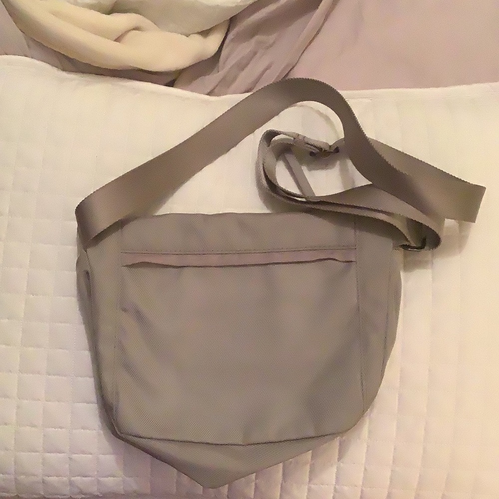 Lulu Lemon Festival Bag